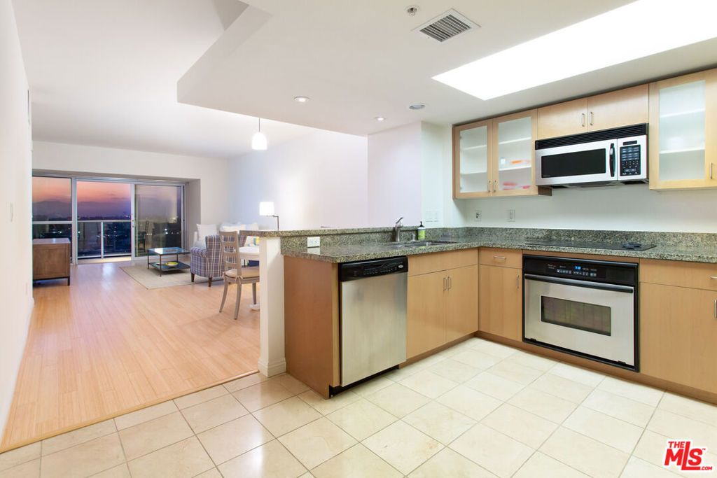 13700 Marina Pointe Drive 1209, Marina Del Rey, CA 90292