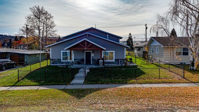404 3rd Avenue E, Polson, MT 59860 property photo