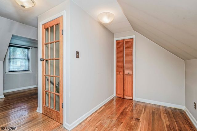 446 E 5th Ave, Roselle Boro, NJ 07203