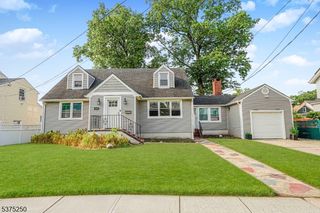 446 E 5th Ave, Roselle Boro, NJ 07203