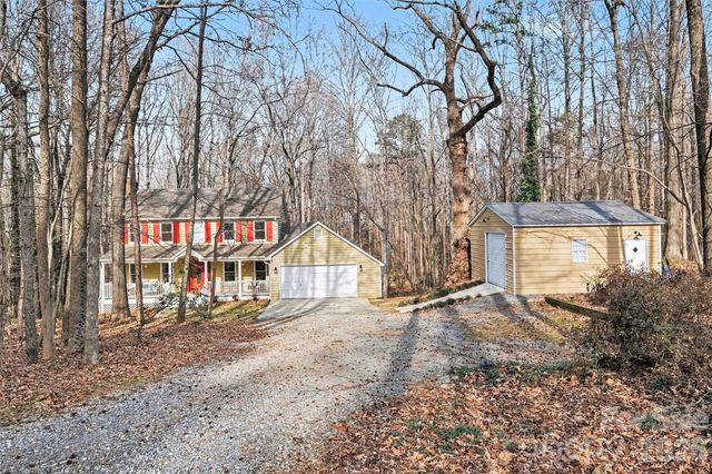 909 Woodland Forest Drive, Waxhaw, NC 28173