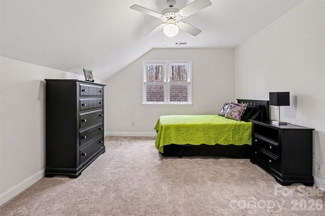 909 Woodland Forest Drive, Waxhaw, NC 28173