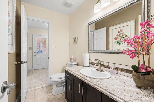 909 Woodland Forest Drive, Waxhaw, NC 28173