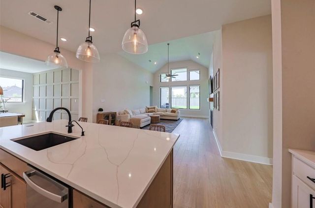 26951 Longwood Ledge Drive, The Woodlands, TX 77389