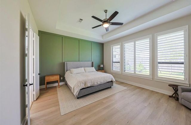 26951 Longwood Ledge Drive, The Woodlands, TX 77389