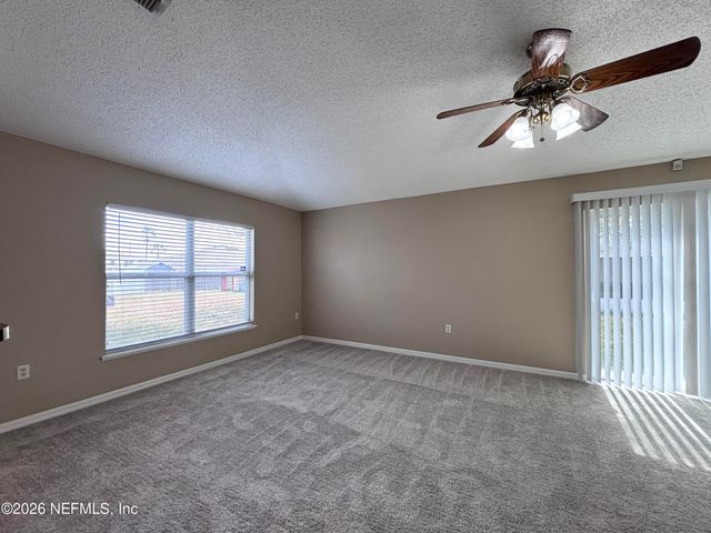 7332 GUM TREE Road, Jacksonville, FL 32244