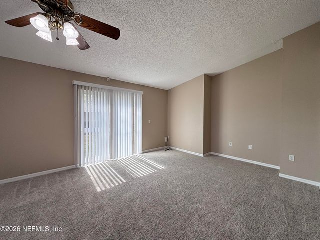 7332 GUM TREE Road, Jacksonville, FL 32244