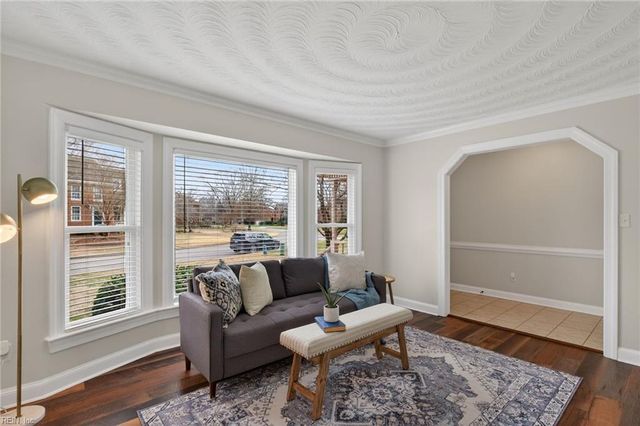 1432 Pine Grove LN, Chesapeake, VA 23321