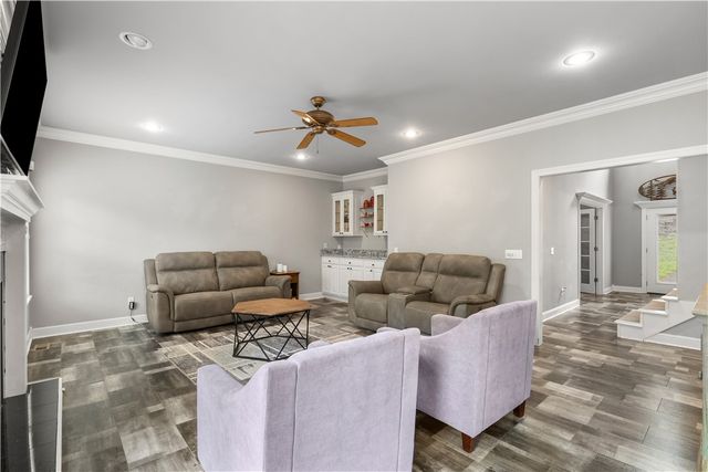 7 Torreyhill Road, Rogers, AR 72756