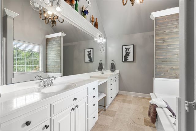 7 Torreyhill Road, Rogers, AR 72756
