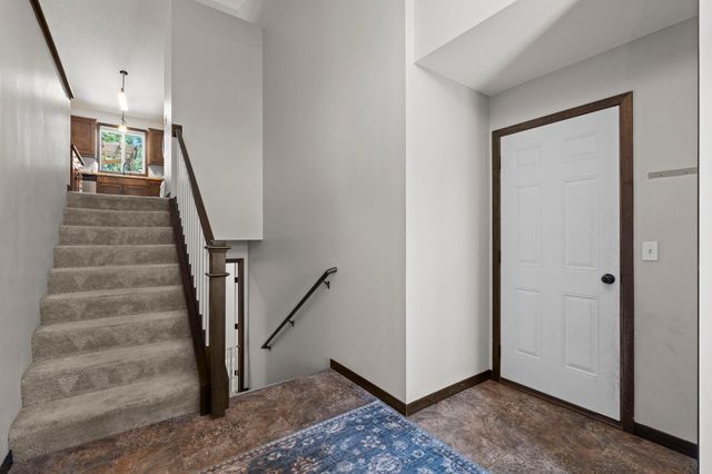 17709 Tyler Street NW, Elk River, MN 55330