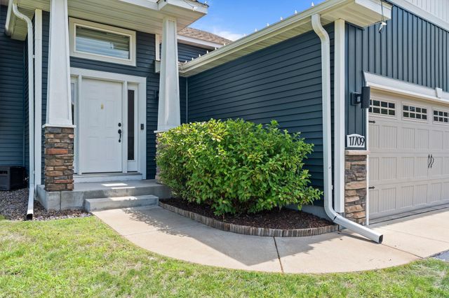 17709 Tyler Street NW, Elk River, MN 55330