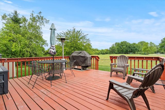 638 E Princeton Court, Round Lake Beach, IL 60073