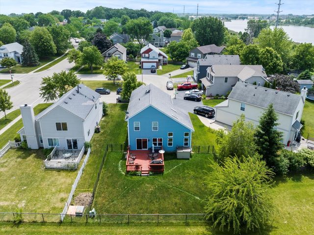 638 E Princeton Court, Round Lake Beach, IL 60073
