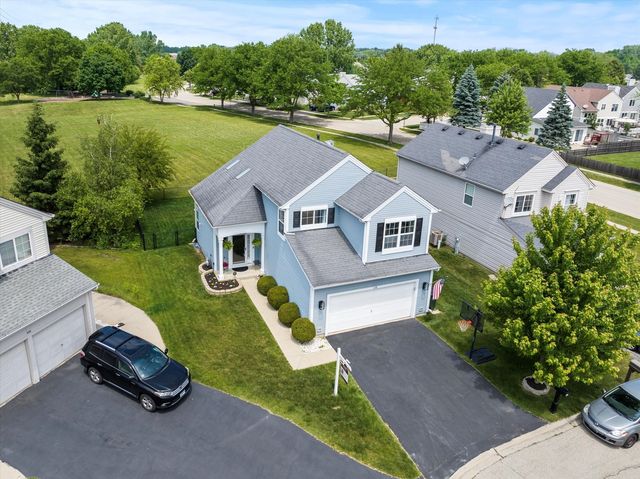 638 E Princeton Court, Round Lake Beach, IL 60073