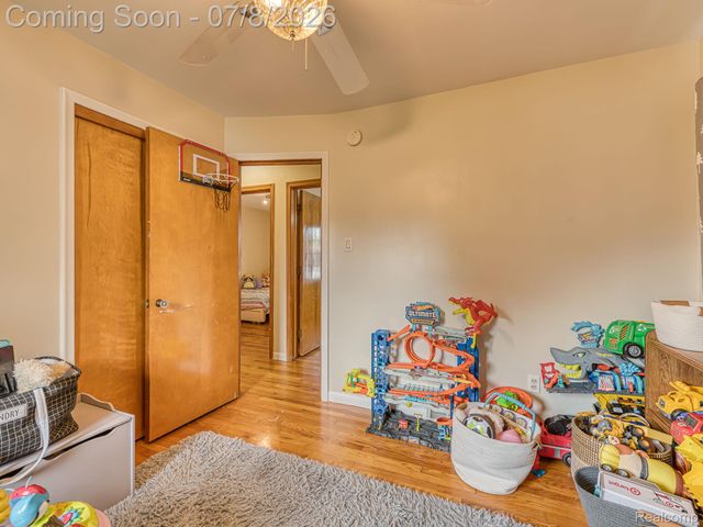 3125 Anna Avenue, Trenton, MI 48183