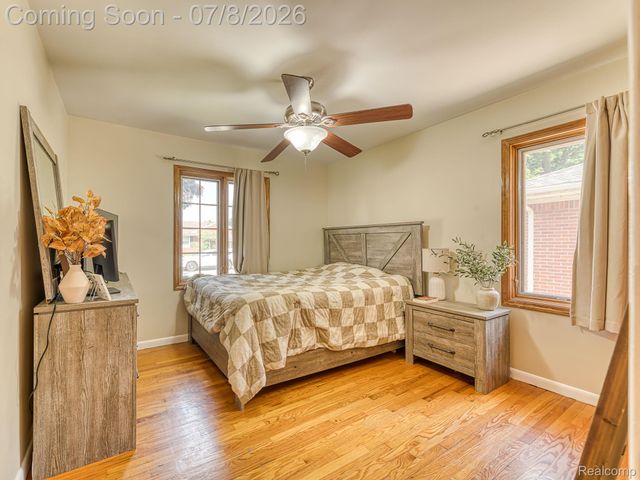 3125 Anna Avenue, Trenton, MI 48183