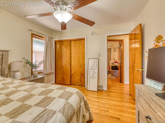 3125 Anna Avenue, Trenton, MI 48183