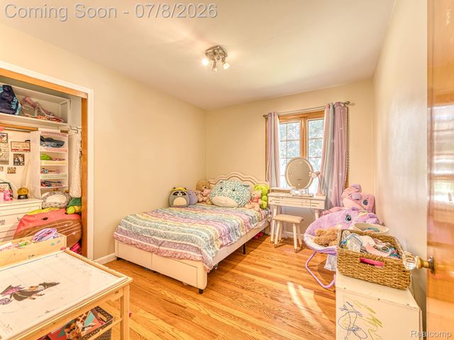 3125 Anna Avenue, Trenton, MI 48183