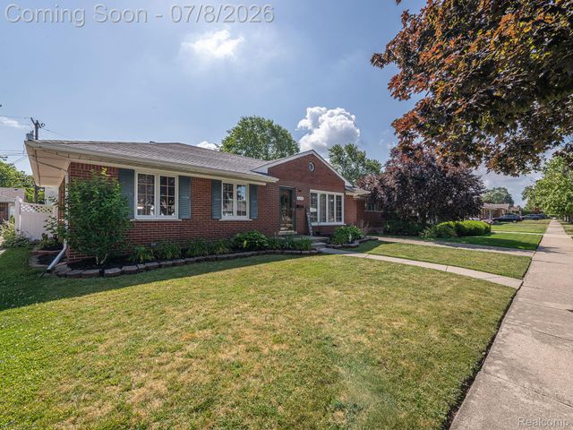 3125 Anna Avenue, Trenton, MI 48183