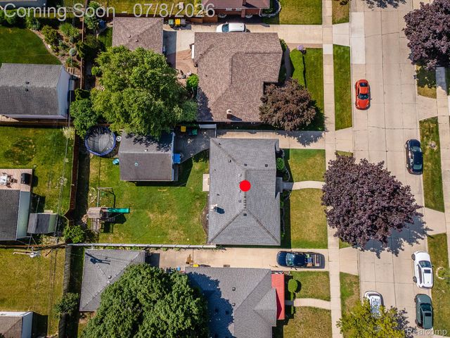 3125 Anna Avenue, Trenton, MI 48183
