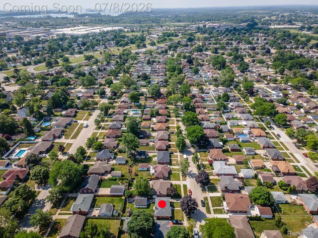3125 Anna Avenue, Trenton, MI 48183