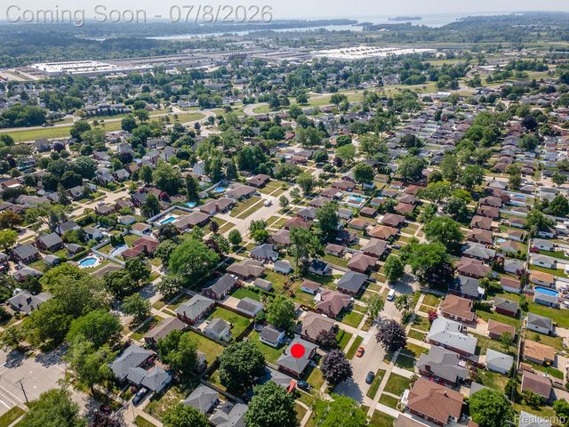 3125 Anna Avenue, Trenton, MI 48183