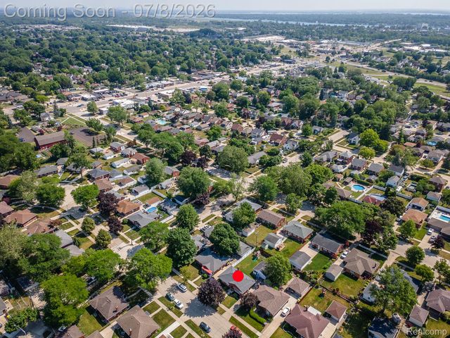 3125 Anna Avenue, Trenton, MI 48183