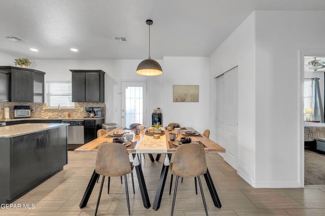 11425 FLOR LIATRIS Drive, Socorro, TX 79927