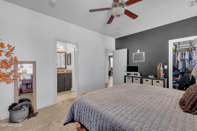 11425 FLOR LIATRIS Drive, Socorro, TX 79927