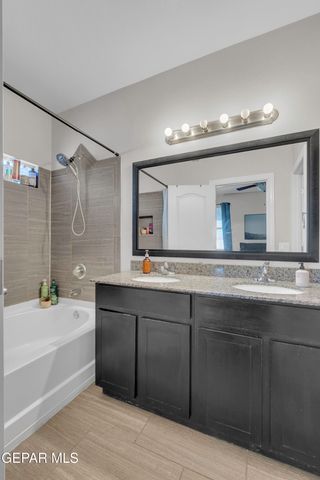 11425 FLOR LIATRIS Drive, Socorro, TX 79927