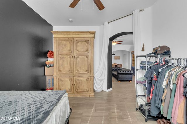 11425 FLOR LIATRIS Drive, Socorro, TX 79927