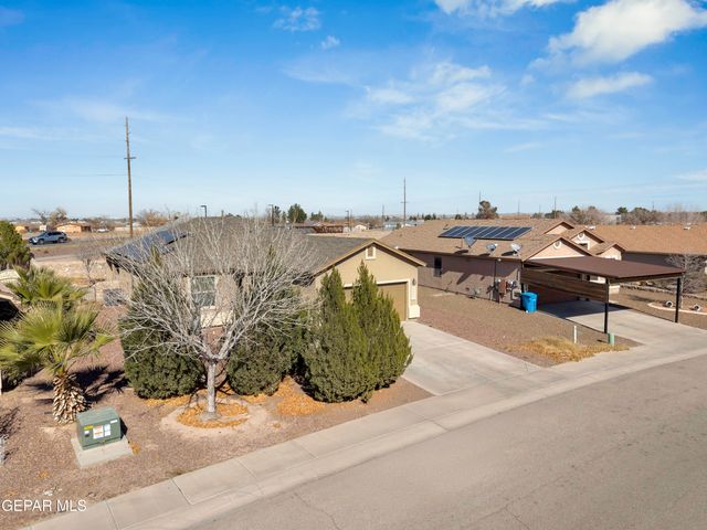 11425 FLOR LIATRIS Drive, Socorro, TX 79927