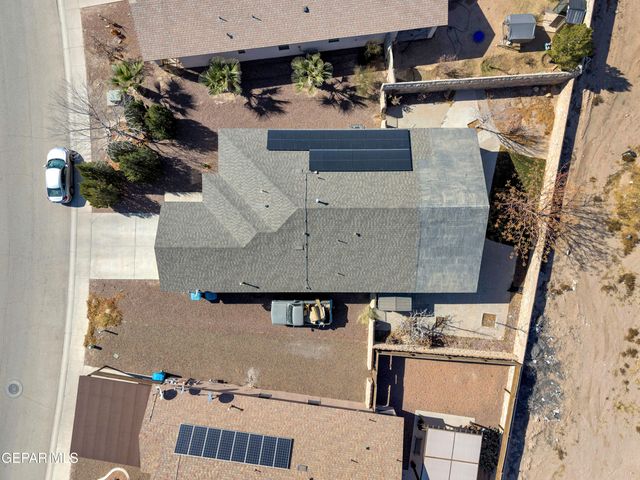 11425 FLOR LIATRIS Drive, Socorro, TX 79927