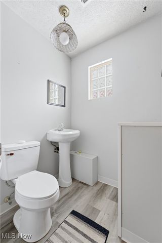 1817 Fulton Road, Canton, OH 44709