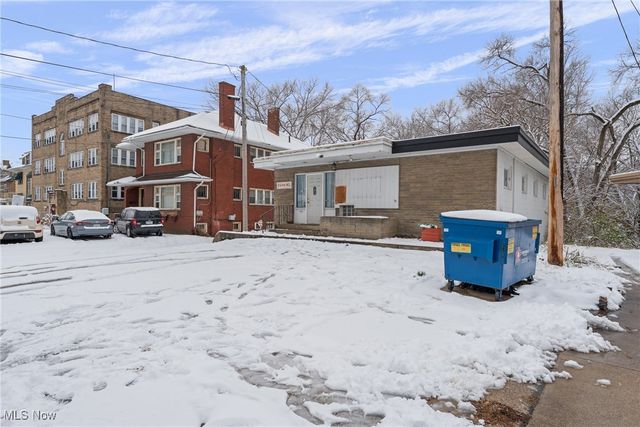 1817 Fulton Road, Canton, OH 44709