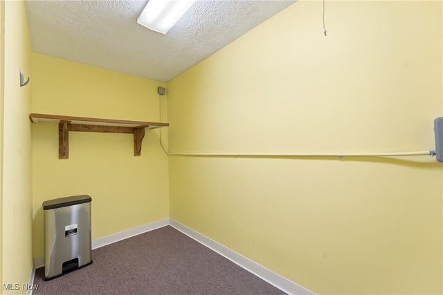 1817 Fulton Road, Canton, OH 44709