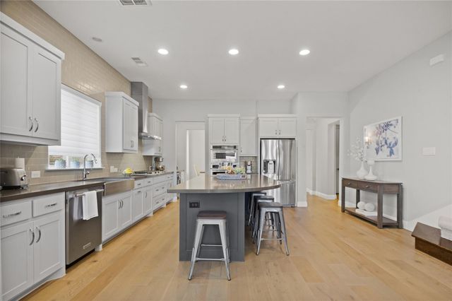 6905 St Georges Drive, Mckinney, TX 75070