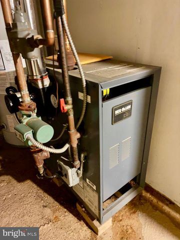 313 S 10TH ST, Lebanon, PA 17042