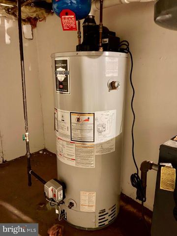 313 S 10TH ST, Lebanon, PA 17042