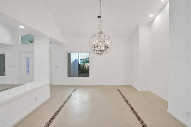 2891 NW 28th Ter, Boca Raton, FL 33434