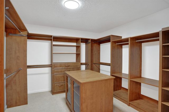 2891 NW 28th Ter, Boca Raton, FL 33434