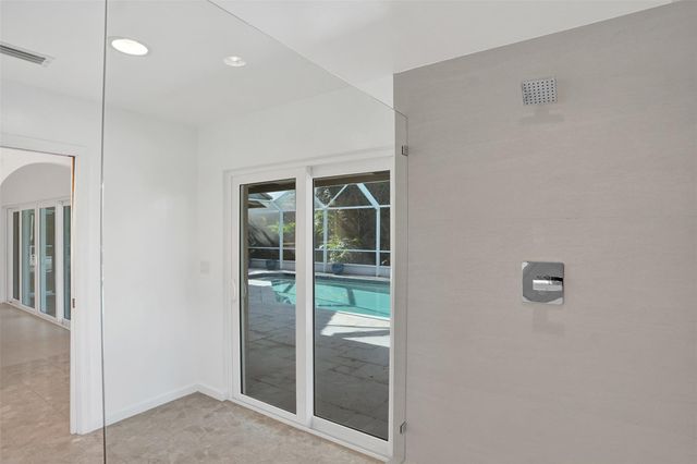 2891 NW 28th Ter, Boca Raton, FL 33434