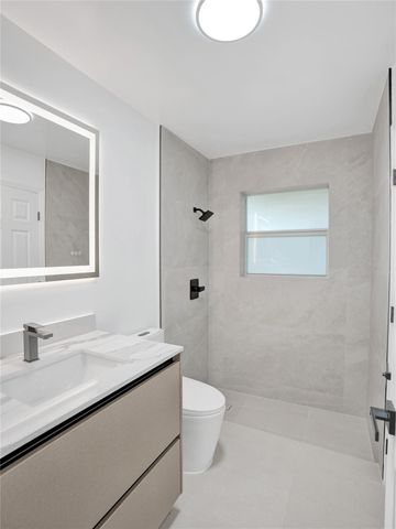 2891 NW 28th Ter, Boca Raton, FL 33434