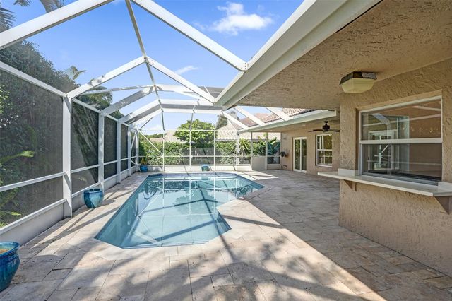 2891 NW 28th Ter, Boca Raton, FL 33434