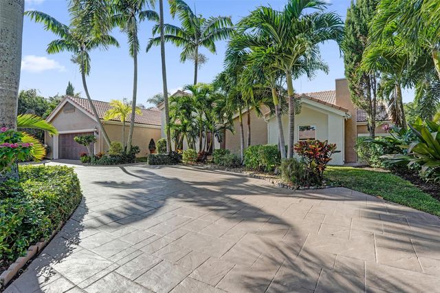 2891 NW 28th Ter, Boca Raton, FL 33434