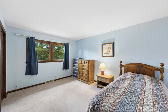 7041 Springside Avenue, Downers Grove, IL 60516