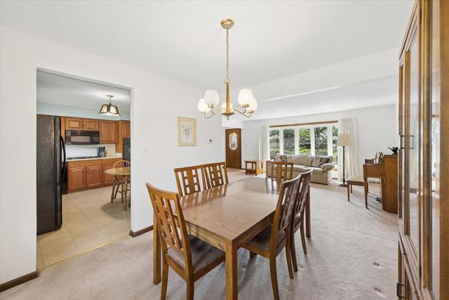 7041 Springside Avenue, Downers Grove, IL 60516