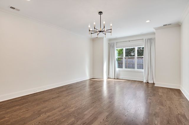 9053 WINSTON WOODS CIR, Memphis, TN 38139