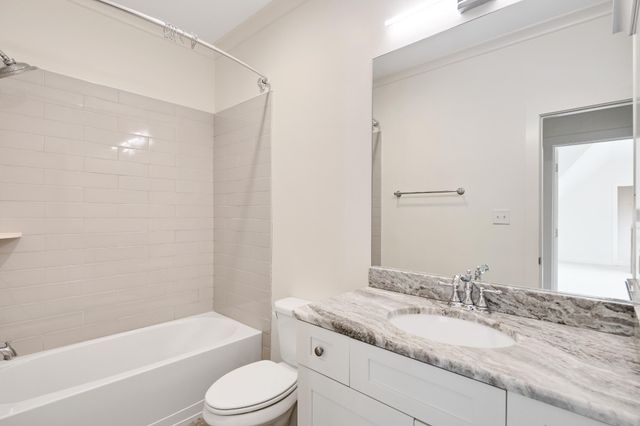 9053 WINSTON WOODS CIR, Memphis, TN 38139